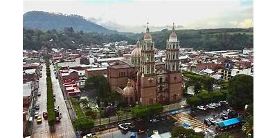 Fotos de NUEVO PARANGARICUTIRO