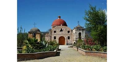 Fotos de SAN JUAN CHICOMEZÚCHIL