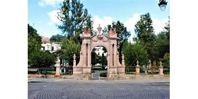 Fotos de Trinidad García De La Cadena